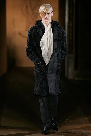 Look 32
